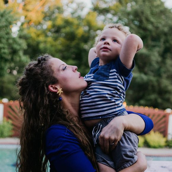 Meet your Posher, Kalli - Picture 1 of 1